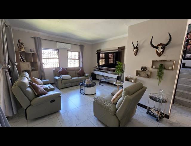 3 BEDROOM TOWNHOUSE FOR SALE IN MONTANA TUINE